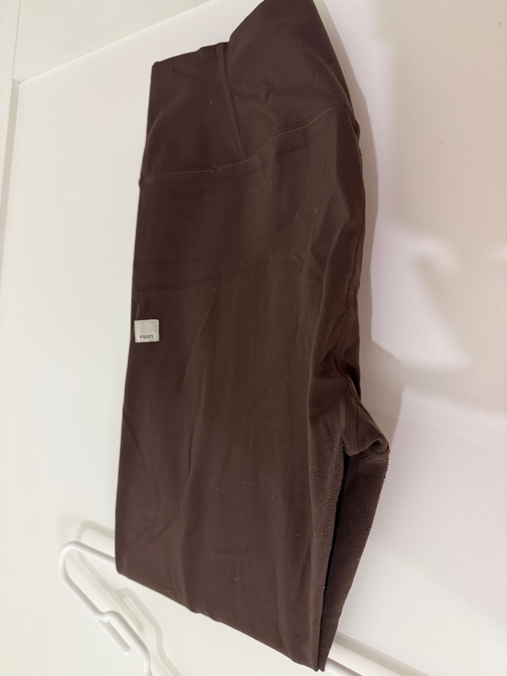 Vuori Brown AllTheFeels Leggings. Women’s Large